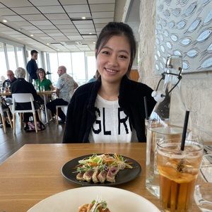 Meet your Posher, Mai